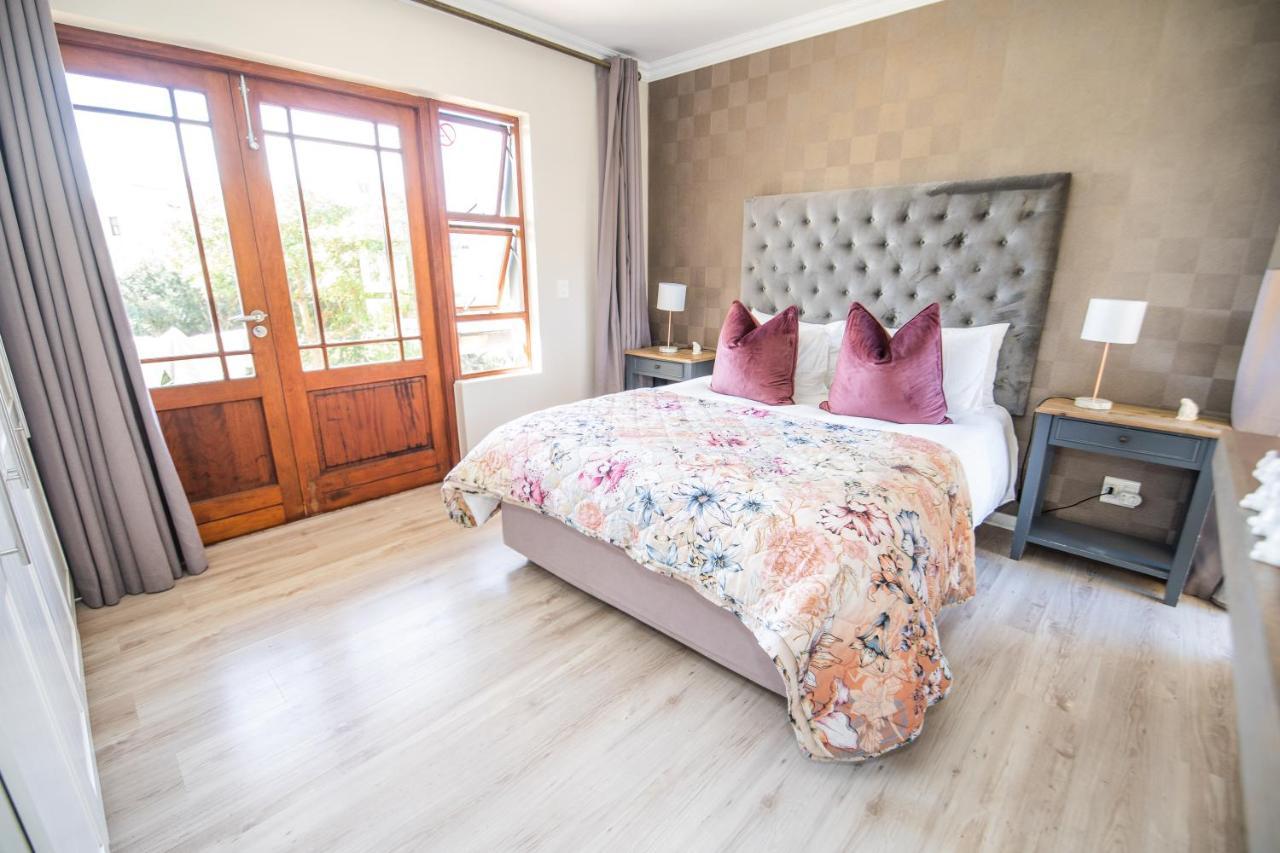 Six Whale Rock Gardens With Back Up Power For Load Shedding Plettenberg Bay Exterior foto