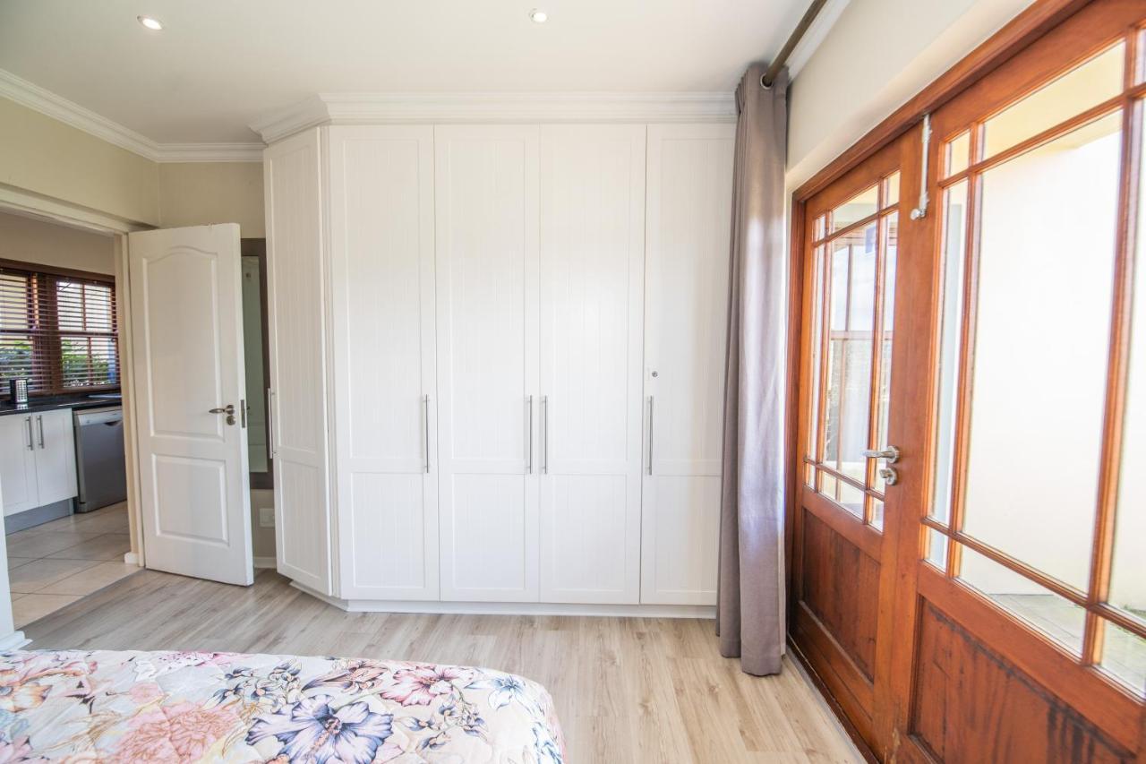 Six Whale Rock Gardens With Back Up Power For Load Shedding Plettenberg Bay Exterior foto