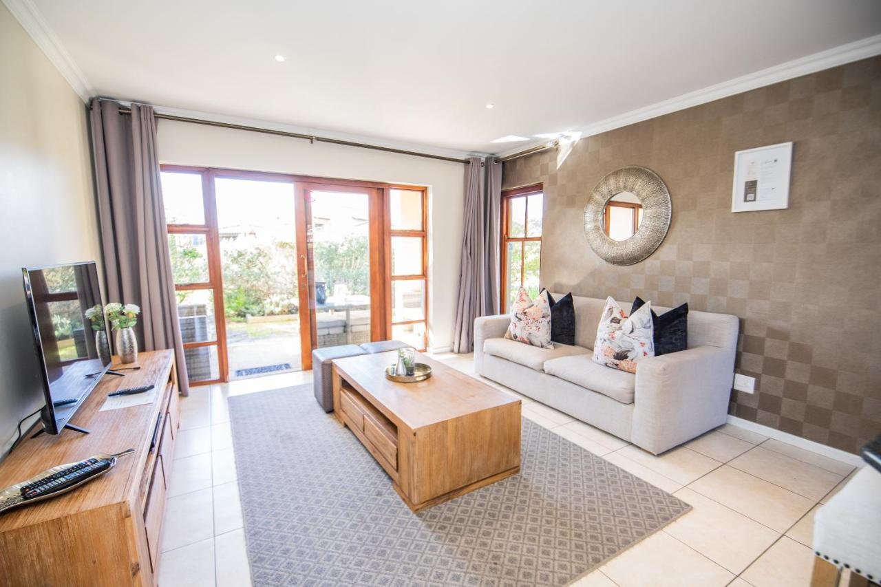 Six Whale Rock Gardens With Back Up Power For Load Shedding Plettenberg Bay Exterior foto