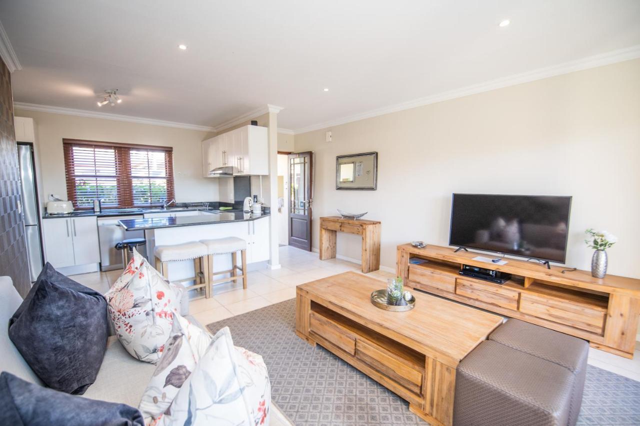 Six Whale Rock Gardens With Back Up Power For Load Shedding Plettenberg Bay Exterior foto