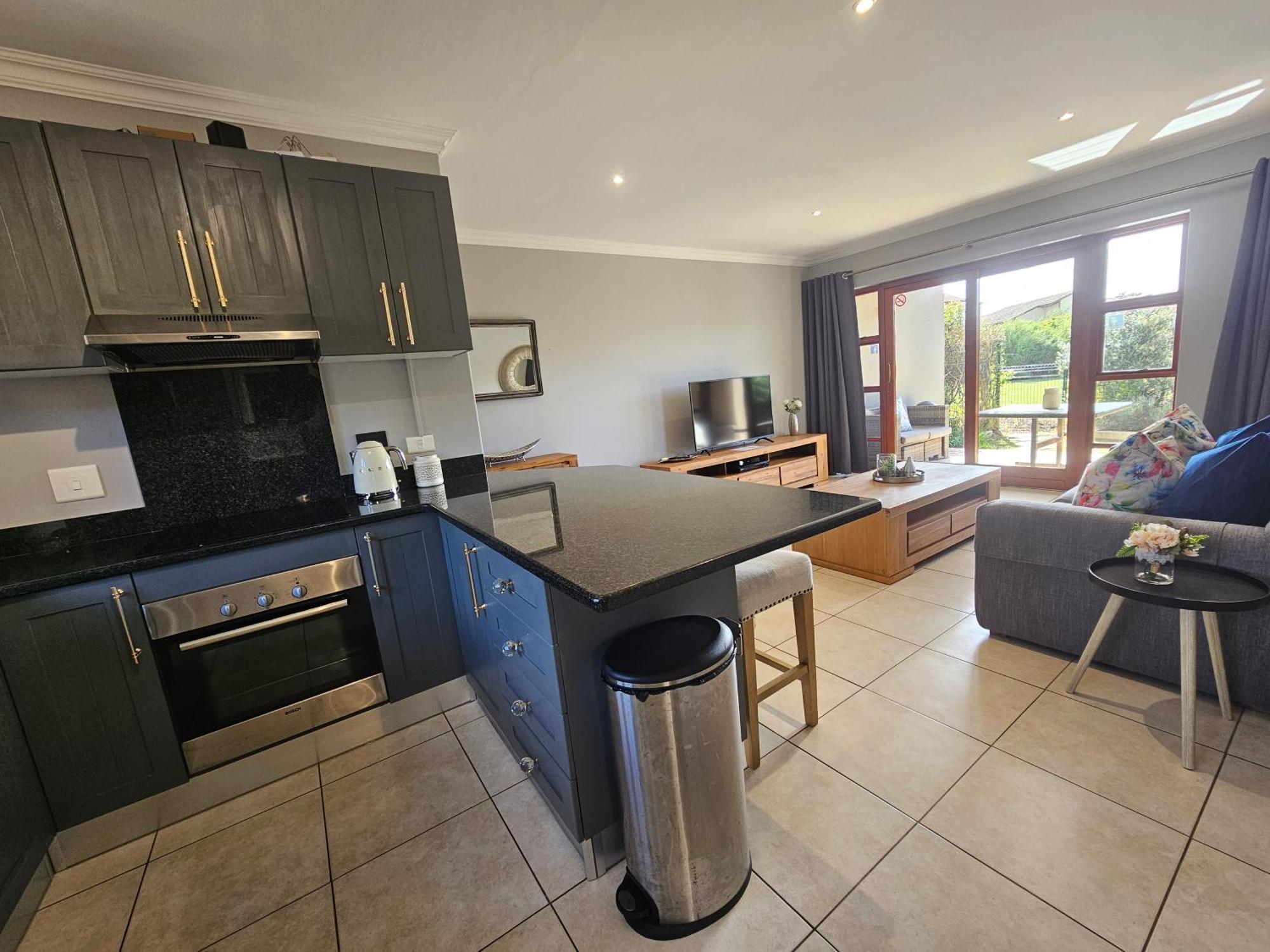 Six Whale Rock Gardens With Back Up Power For Load Shedding Plettenberg Bay Exterior foto